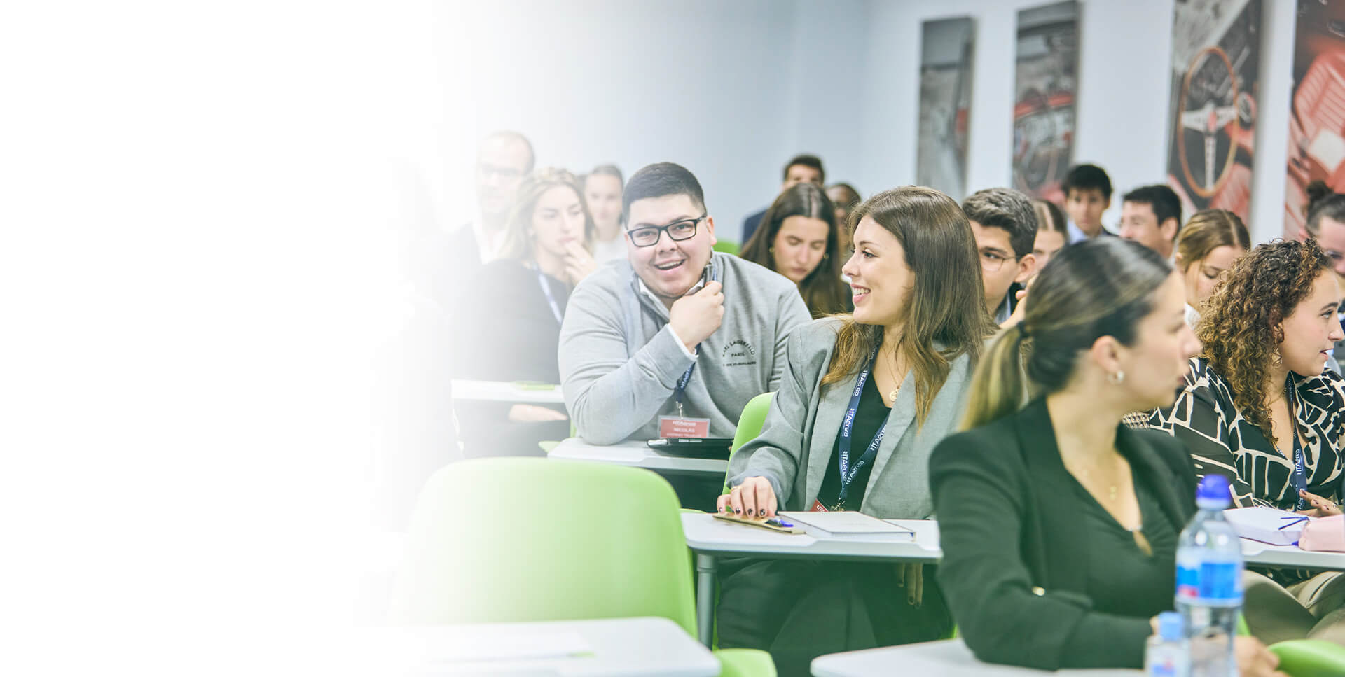<span class='negritaslide'>Master in Airport and<br> Aeronautical Safety<br> Management </span>
