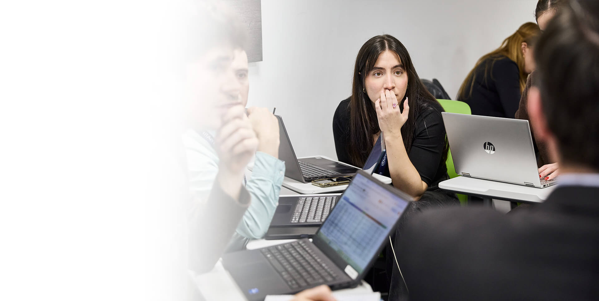 <span class='negritaslide'>MBAAM Master of Business<br> Administration in Aviation<br> Management<br> e-learning, 600h</span>