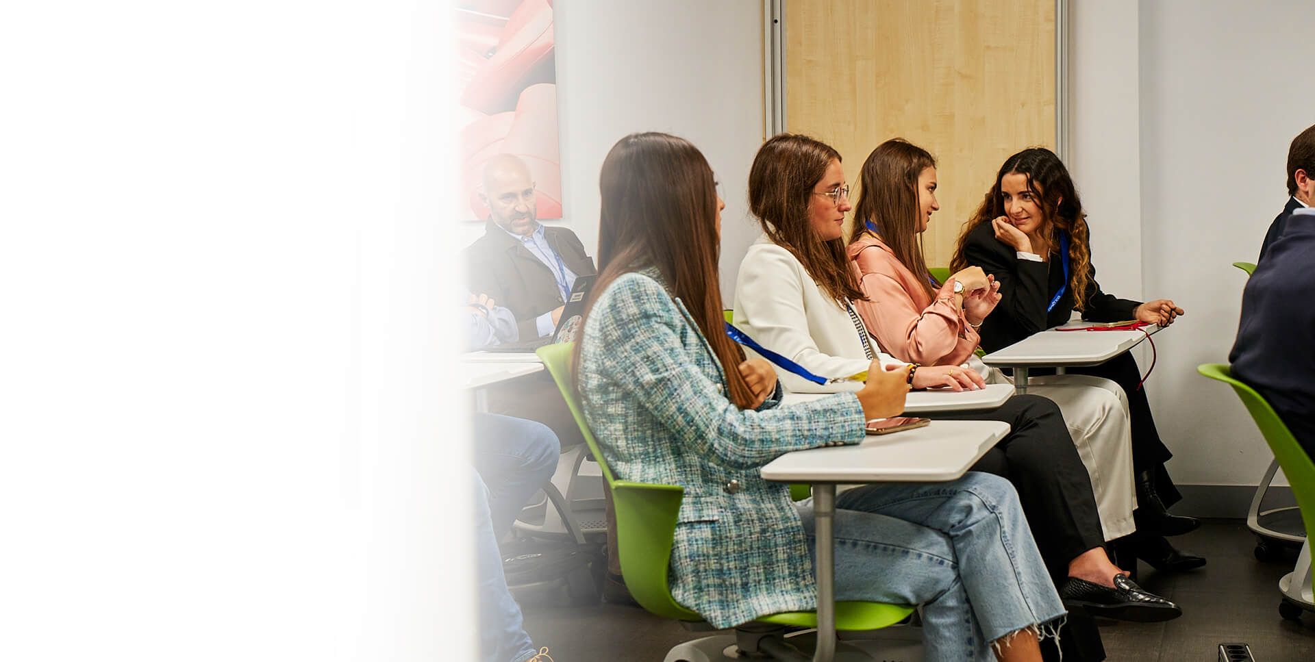 <span class='negritaslide'>Formación presencial y e-learning </span>