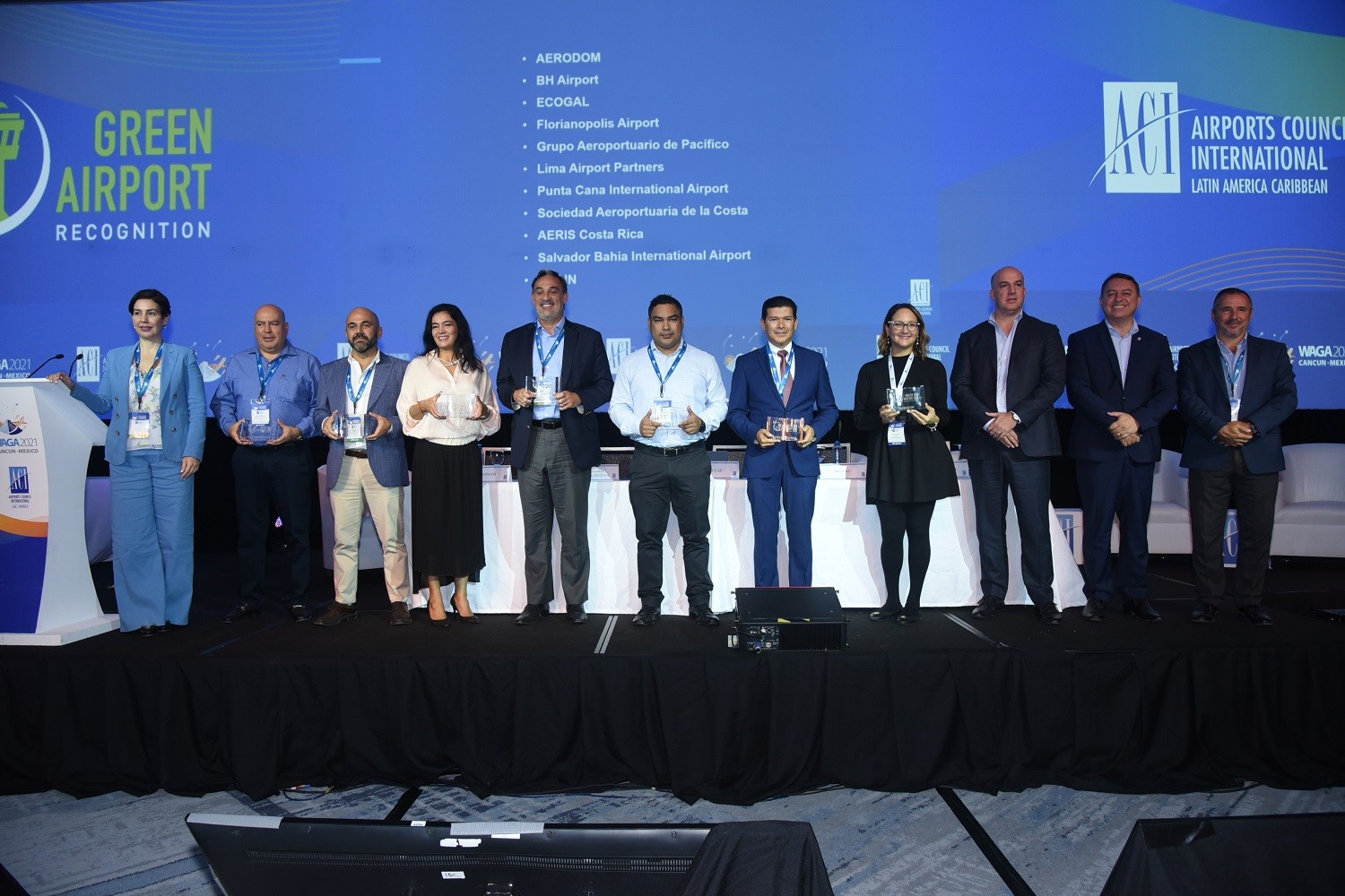 9 PREMIOS - VII Encuentro Sectorial: Aeropuertos