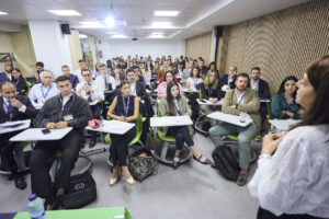 Dña. María José Cuenda, Directora General Comercial e Inmobiliaria de Aena, imparte conferencia extraordinaria en ITAérea Madrid CUEC0986 300x200 - Dña. María José Cuenda, Directora General Comercial e Inmobiliaria de Aena, imparte conferencia extraordinaria en ITAérea Madrid