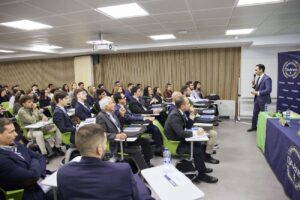 ITAérea da la bienvenida a la promoción 2025-2027 del MGDA Oficial Executive Presencial de Madrid CUEC1320 300x200 - ITAérea da la bienvenida a la promoción 2025-2027 del MGDA Oficial Executive Presencial de Madrid