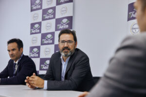 firma acuerdo baer inac iaegea 7 300x200 - ITAérea firma acuerdo con BAER, INAC E IAEGEA