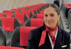 foto anabella1 300x208 - Mónica García, gestora de apoyo al vuelo en Aura Airlines. MGDA universitario UDIMA e-learning promoción 2021-2022