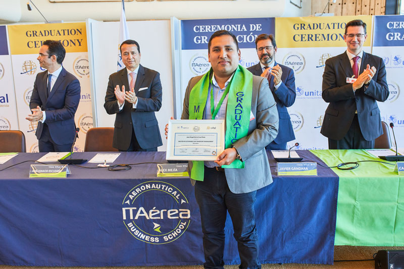 José de la Cruz Pinto nuevo Country Manager de ITAérea Perú